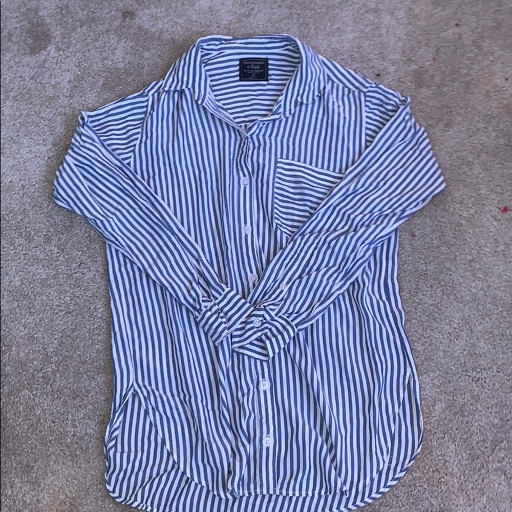 Abercrombie & Fitch Long Sleeve Stripped Shirt